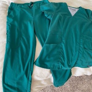 Hunter Green Greys Anatomy By Barco Scrub Set SIZE Small